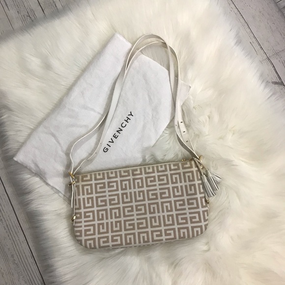 Givenchy Handbags - Givenchy monogram Shoulder Bag